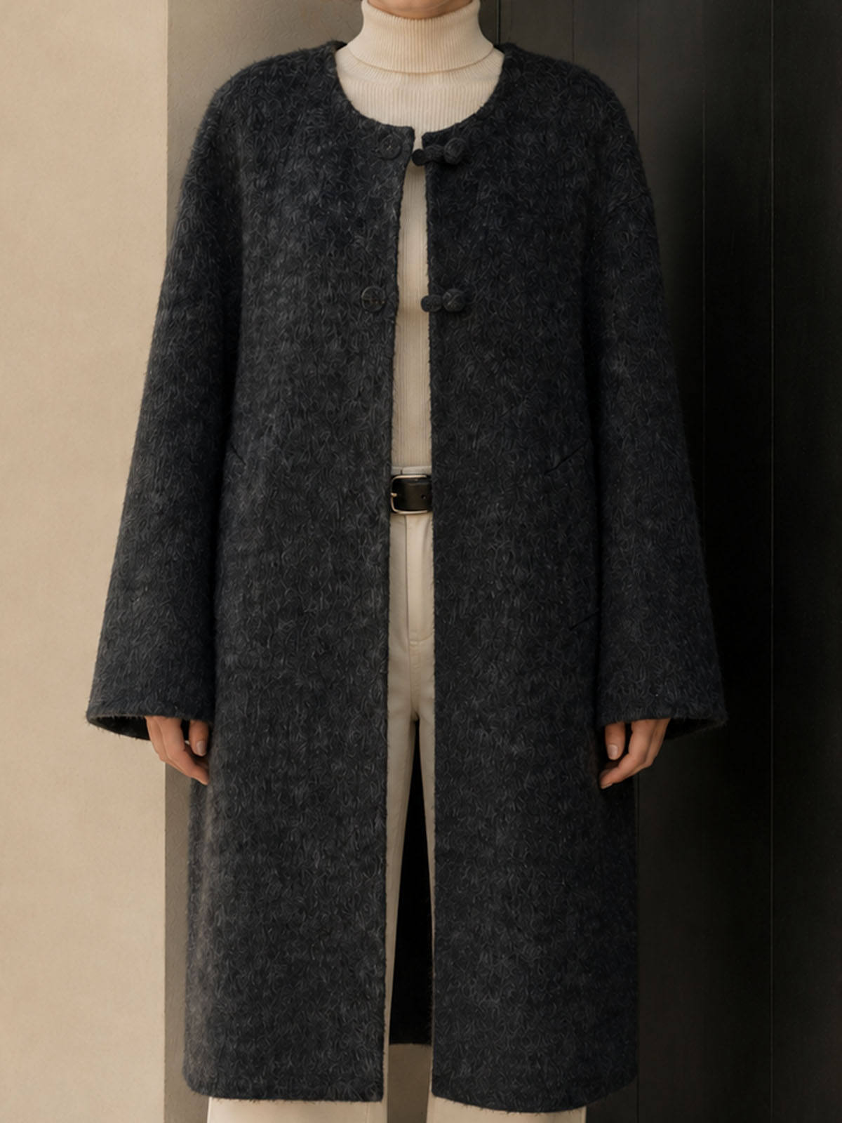 Women's Eco-Friendly Woolen Fluffy Thick Single Breasted Casual Winter Coat with O-Neck for Office in Cashmere GC0018