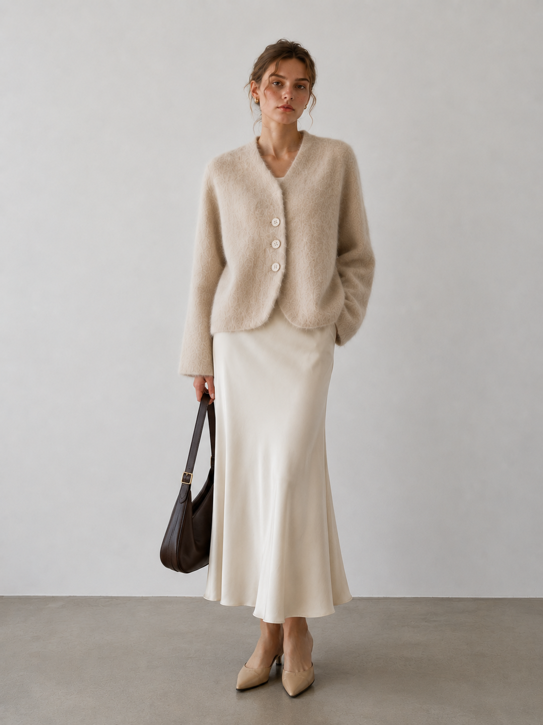Single-Faced Wool Cashmere V-neck Full Sleeve Jacket Autumn/Winter 2026 New Arrival Handcrafted Elegant Womens Coat GC0032