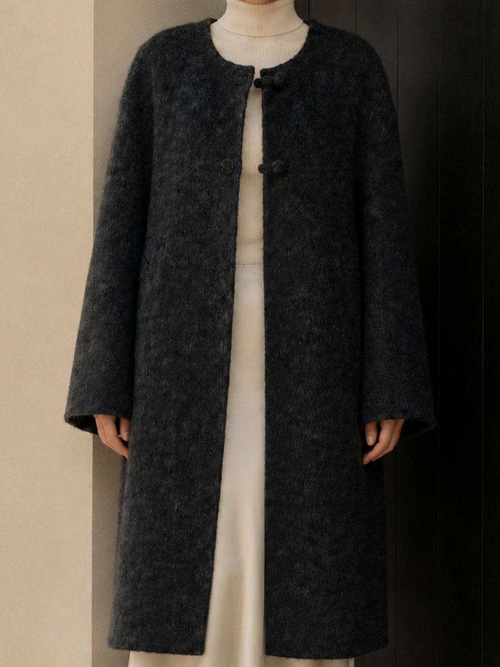Women's Eco-Friendly Woolen Fluffy Thick Single Breasted Casual Winter Coat with O-Neck for Office in Cashmere GC0018